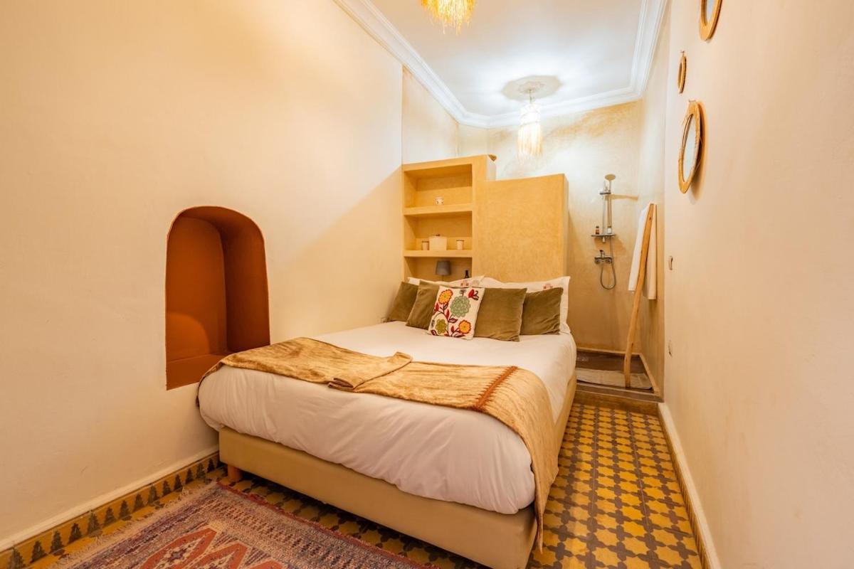 3 - Petit Dejeuner Gratuit - Position * Marrakesh