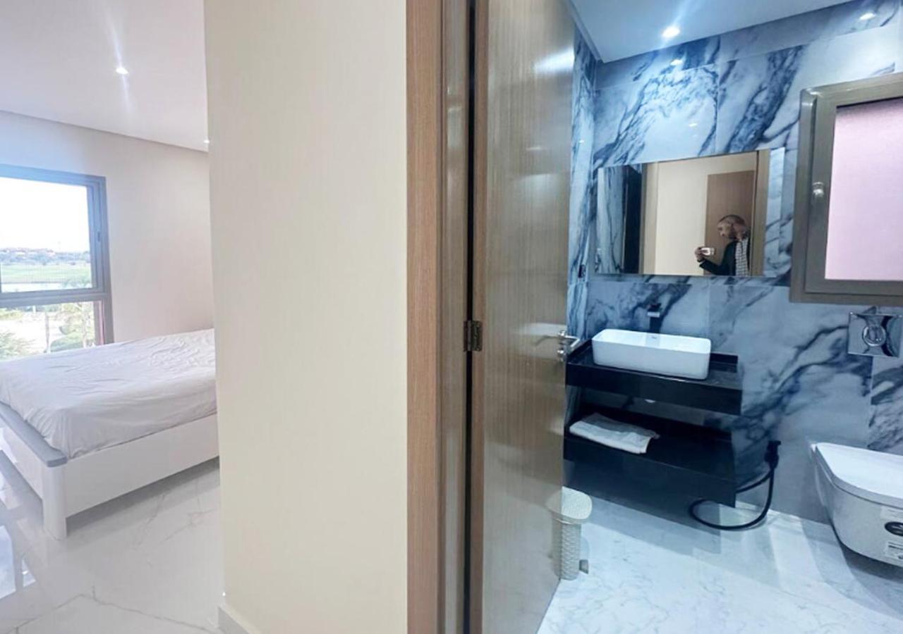 Prestigia Opal 10 *