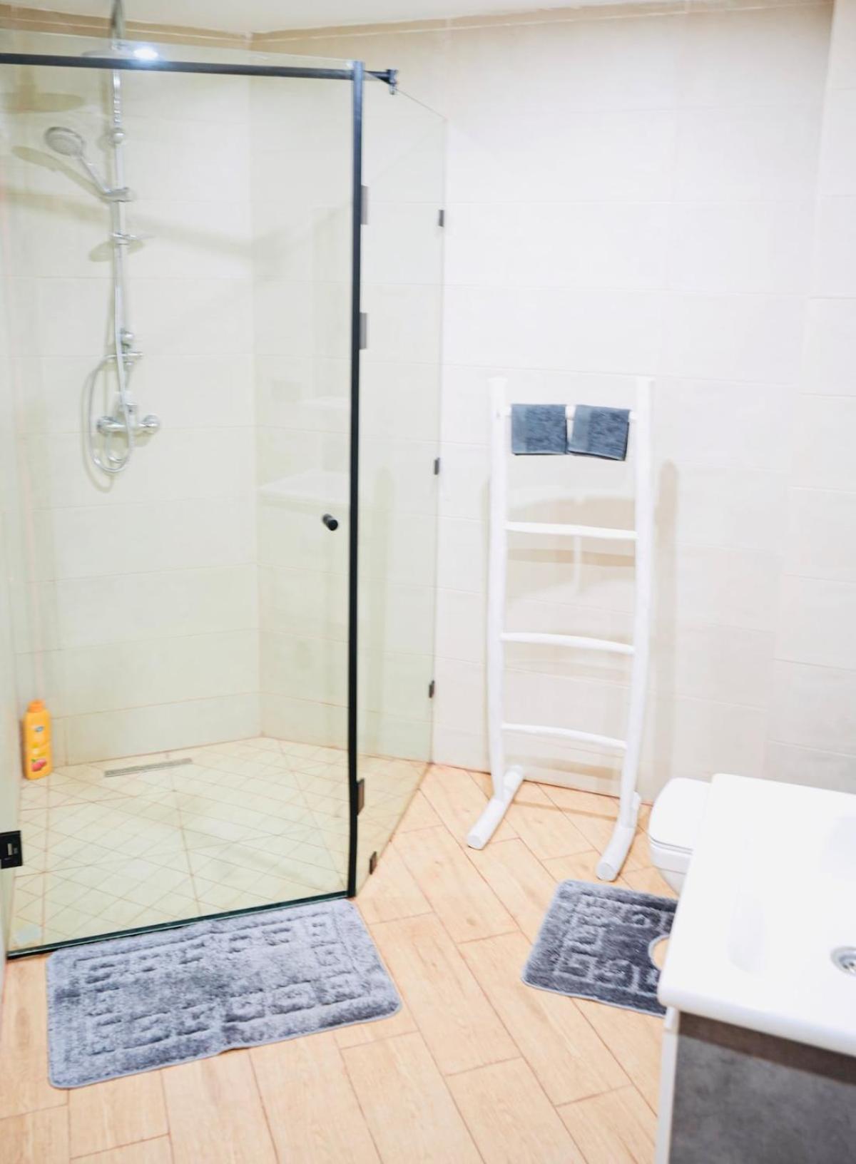 Apartment Vaste Duplex Neuf Modernes Et Raffine *