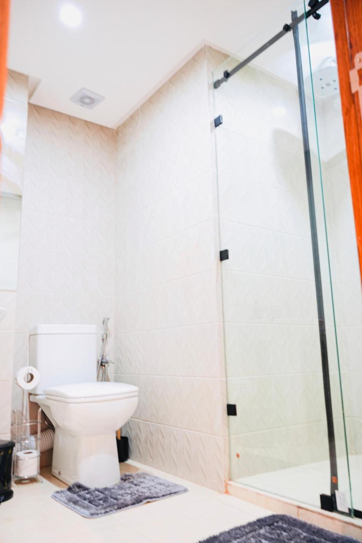Vaste Duplex Neuf Modernes Et Raffine Apartment