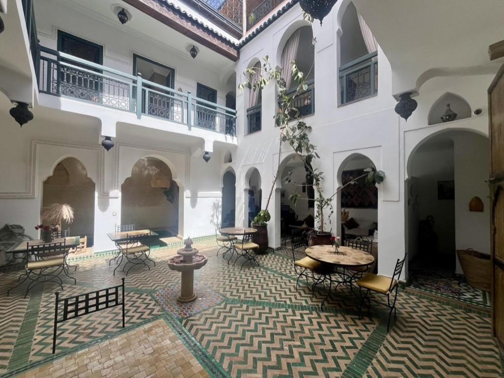 Ecila Guest house