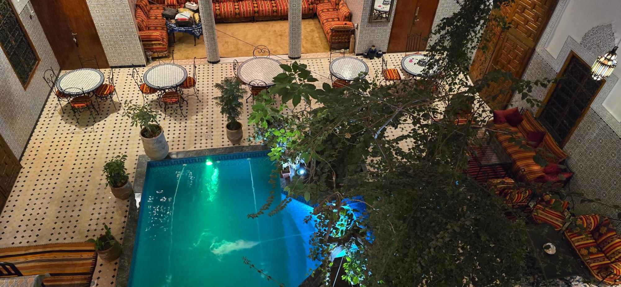 Raffaa Guest house 3*