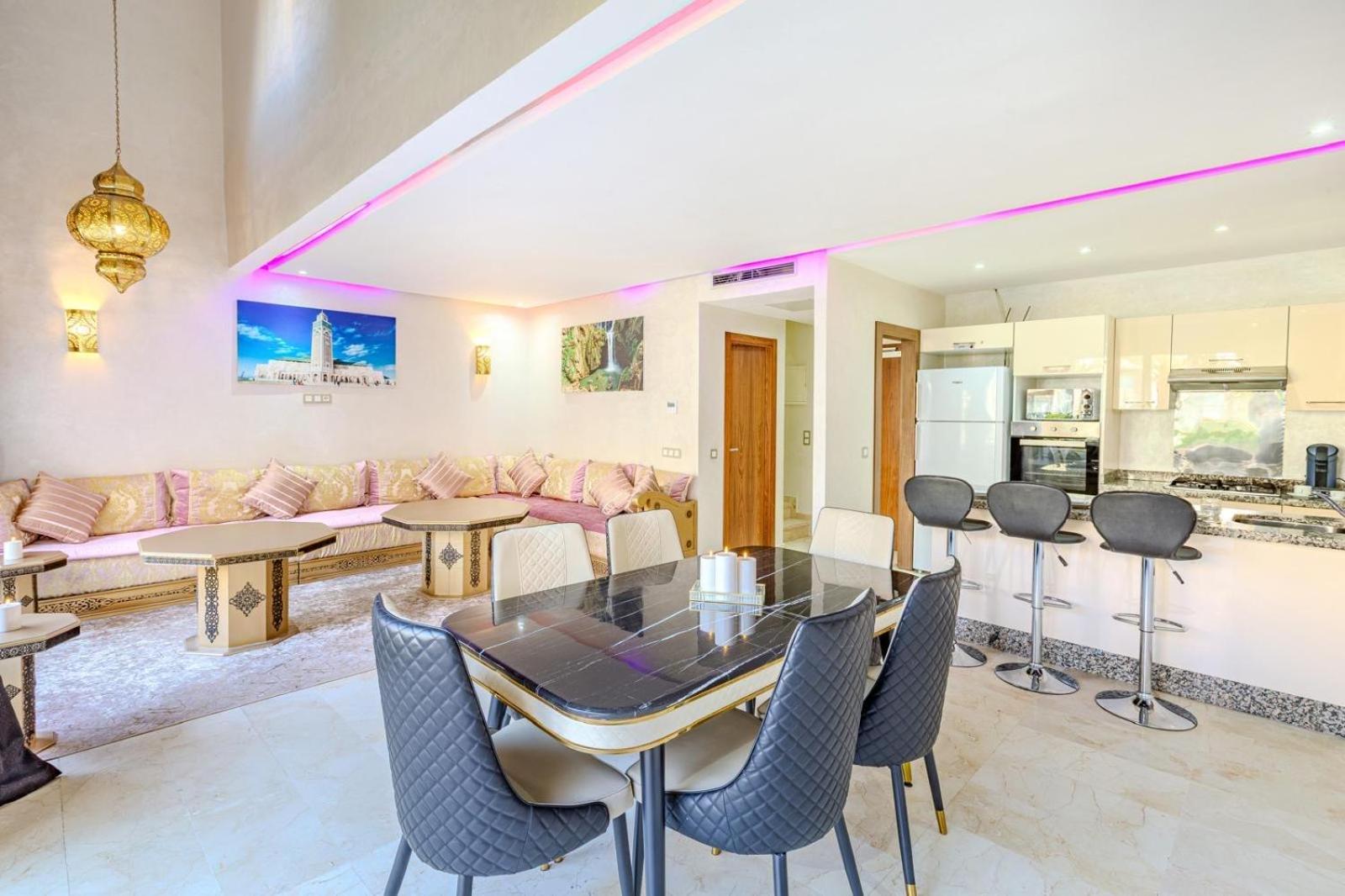 Apartamento Royal Deluxe Gold - Marrakech, Luxe Pool View *