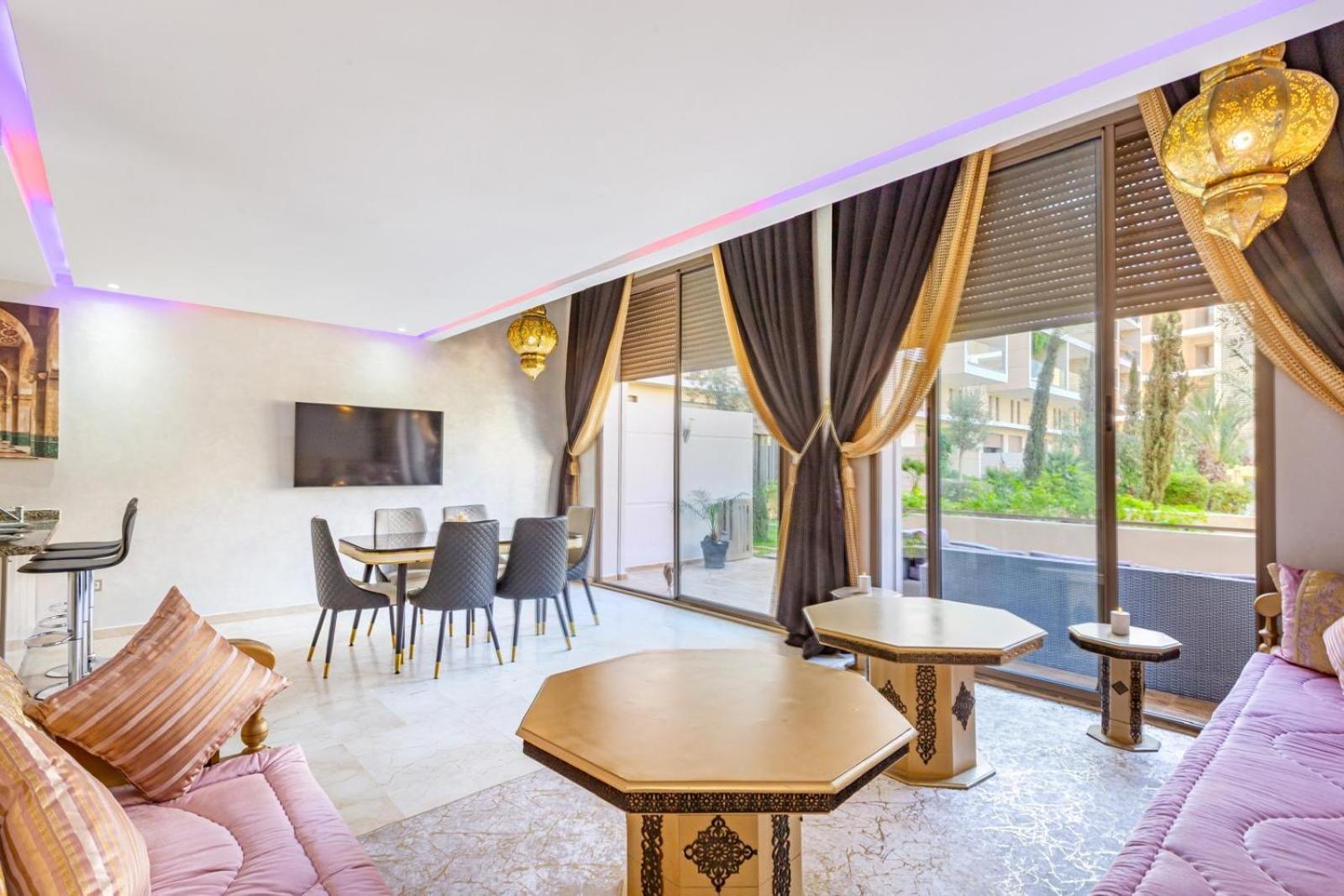 Apartamento Royal Deluxe Gold - Marrakech, Luxe Pool View *