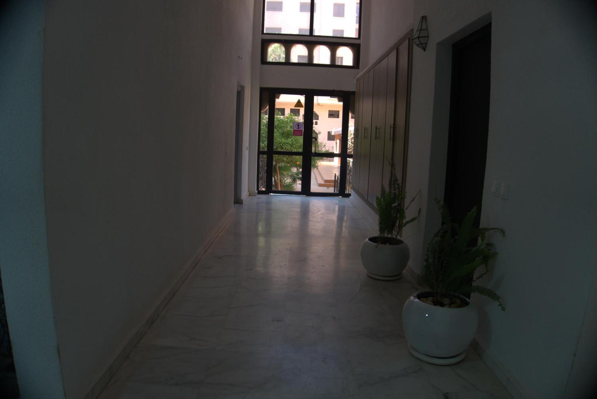 Apartment Dar Lakbira In Gueliz With Pool