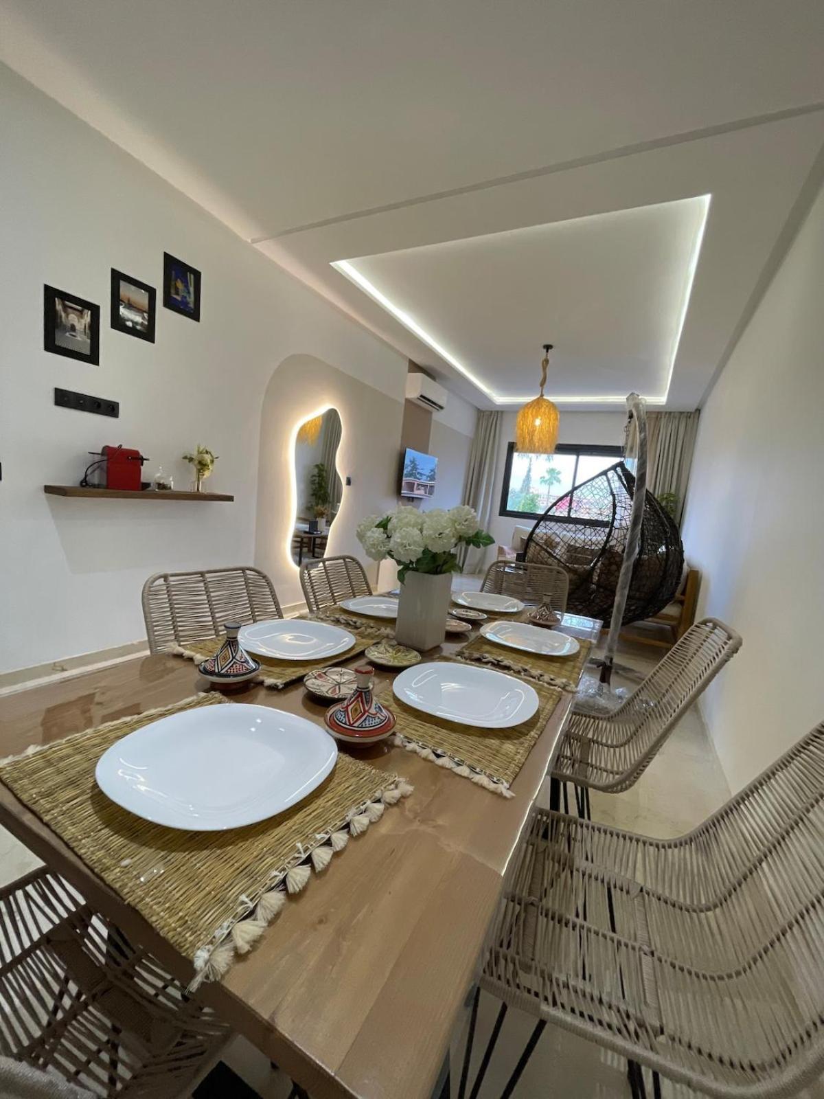 Amsall- L'ecrin Boheme Chic Apartment