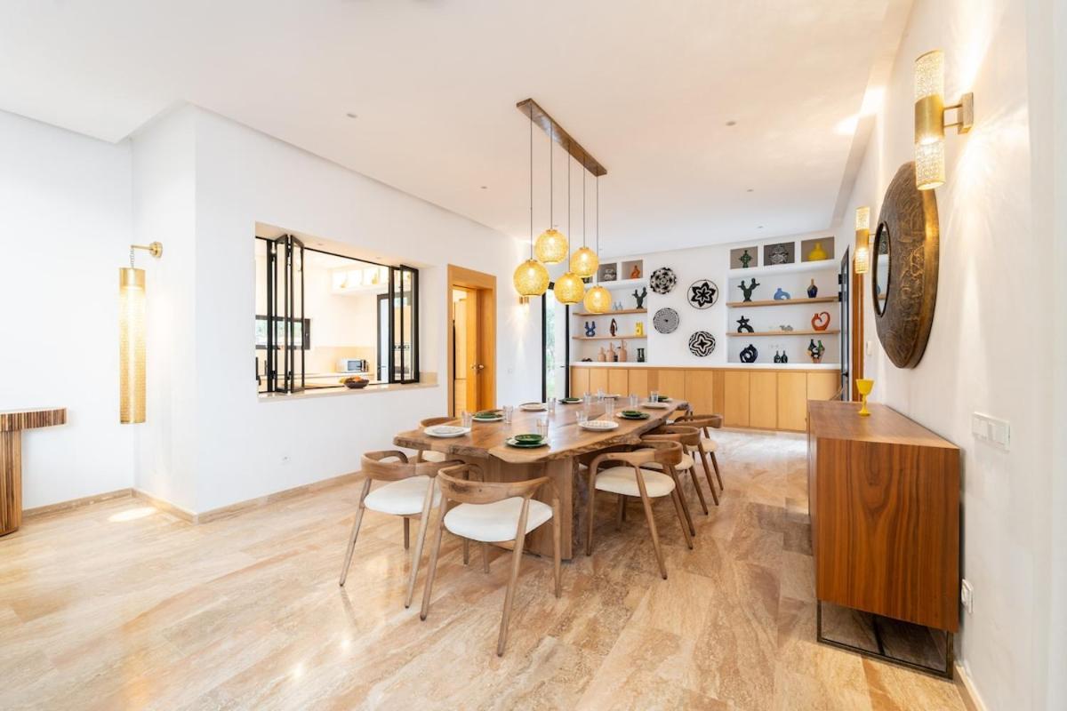 Villa Luxury 5-suite With Heated Pool, Steam & Games *