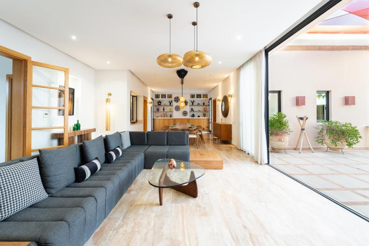 Villa Luxury 5-suite With Heated Pool, Steam & Games