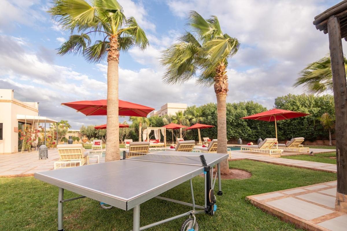Villa Luxury 5-suite With Heated Pool, Steam & Games