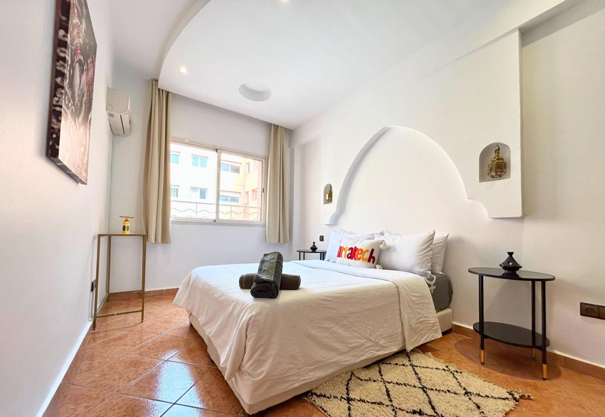 Apartment Perle Au Coeur De Gueliz Avec Piscine Et 100m2 *