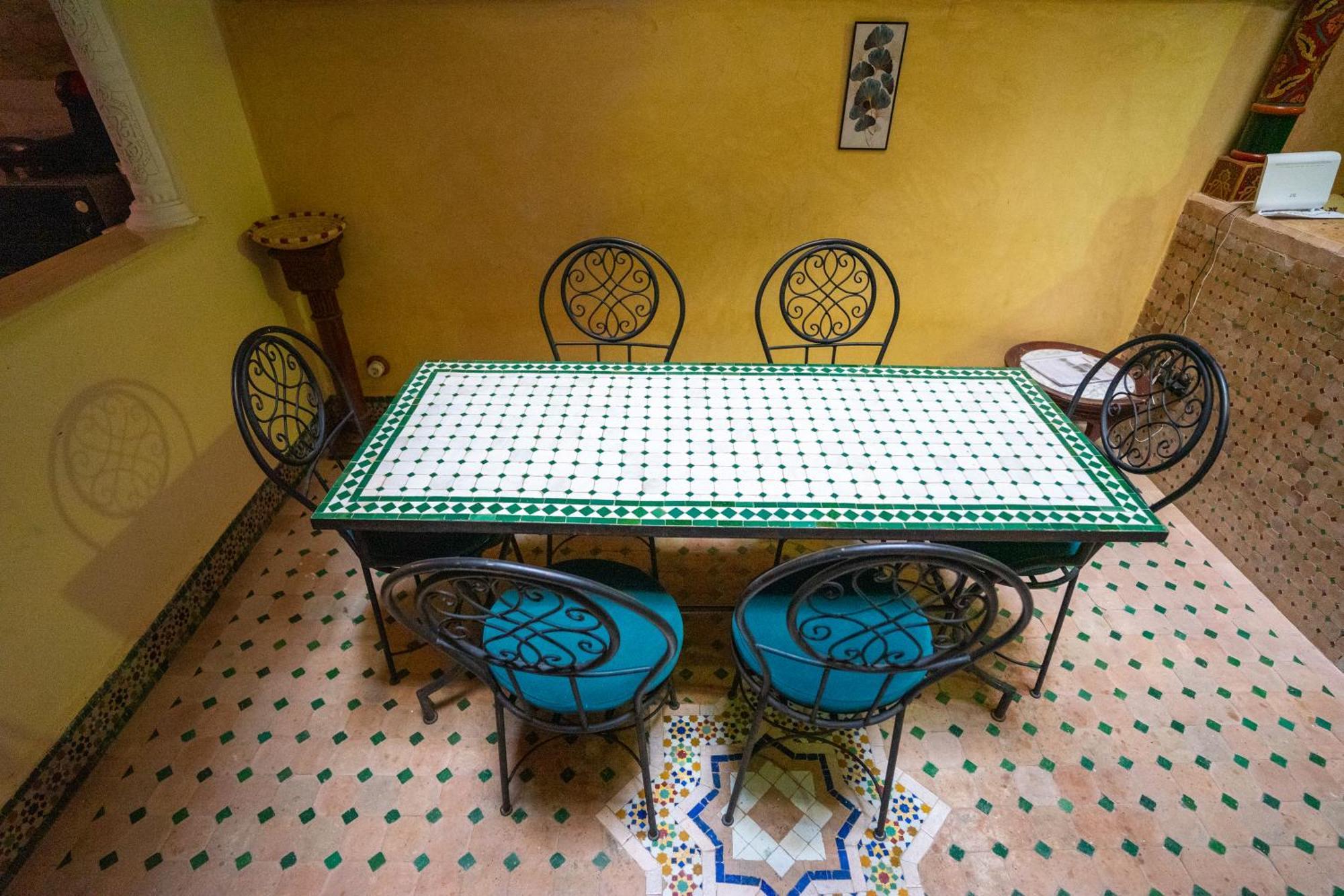 Zineb Prive Trois Etage Trois Piscines Et Jacuzzi Apartment