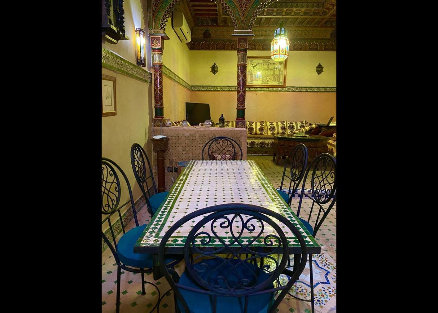 Zineb Prive Trois Etage Trois Piscines Et Jacuzzi Apartment *