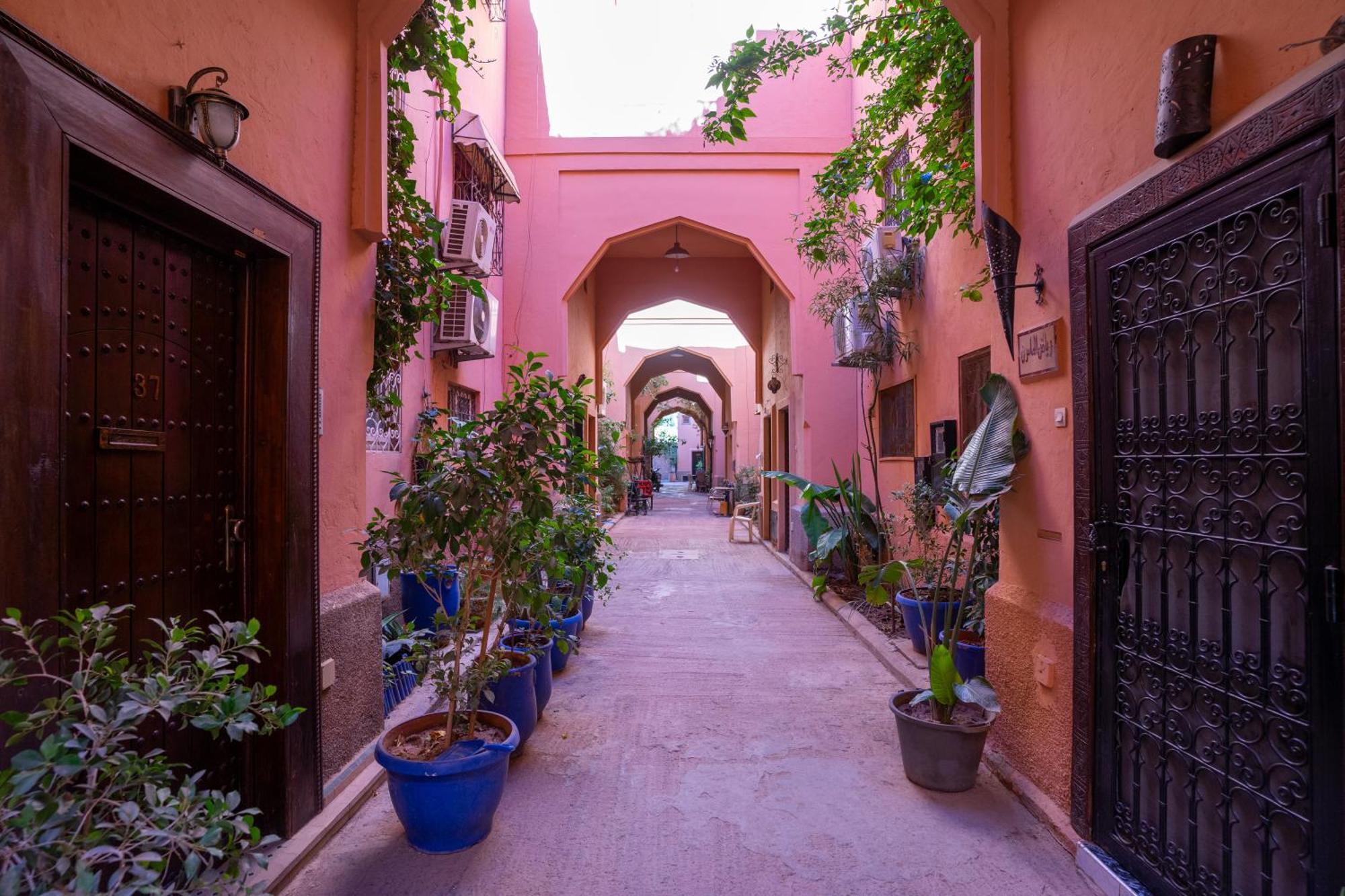Zineb Prive Trois Etage Trois Piscines Et Jacuzzi Apartment Marrakesh