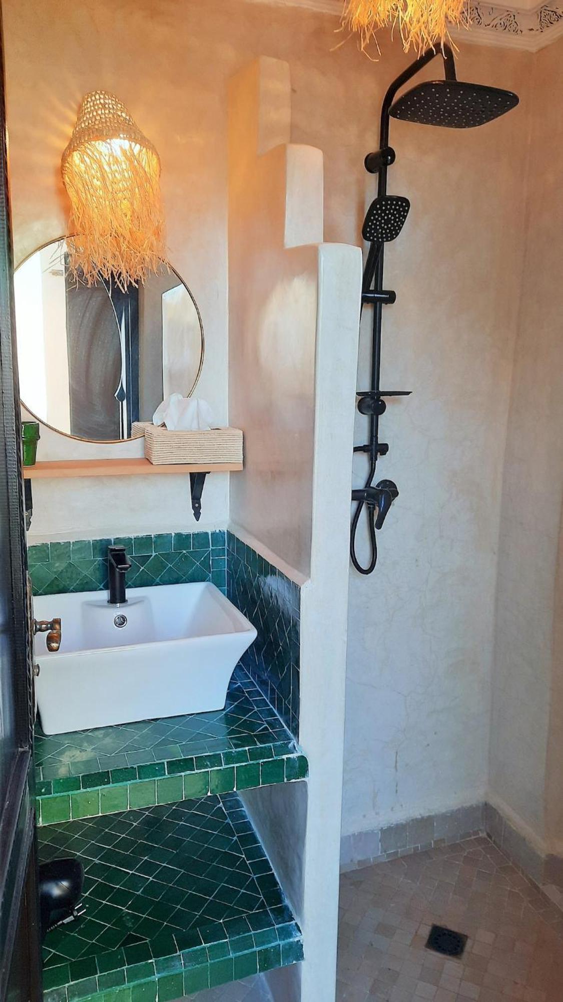 Awel - 3 & Jacuzzi Au Coeur De La Medina Marrakesh