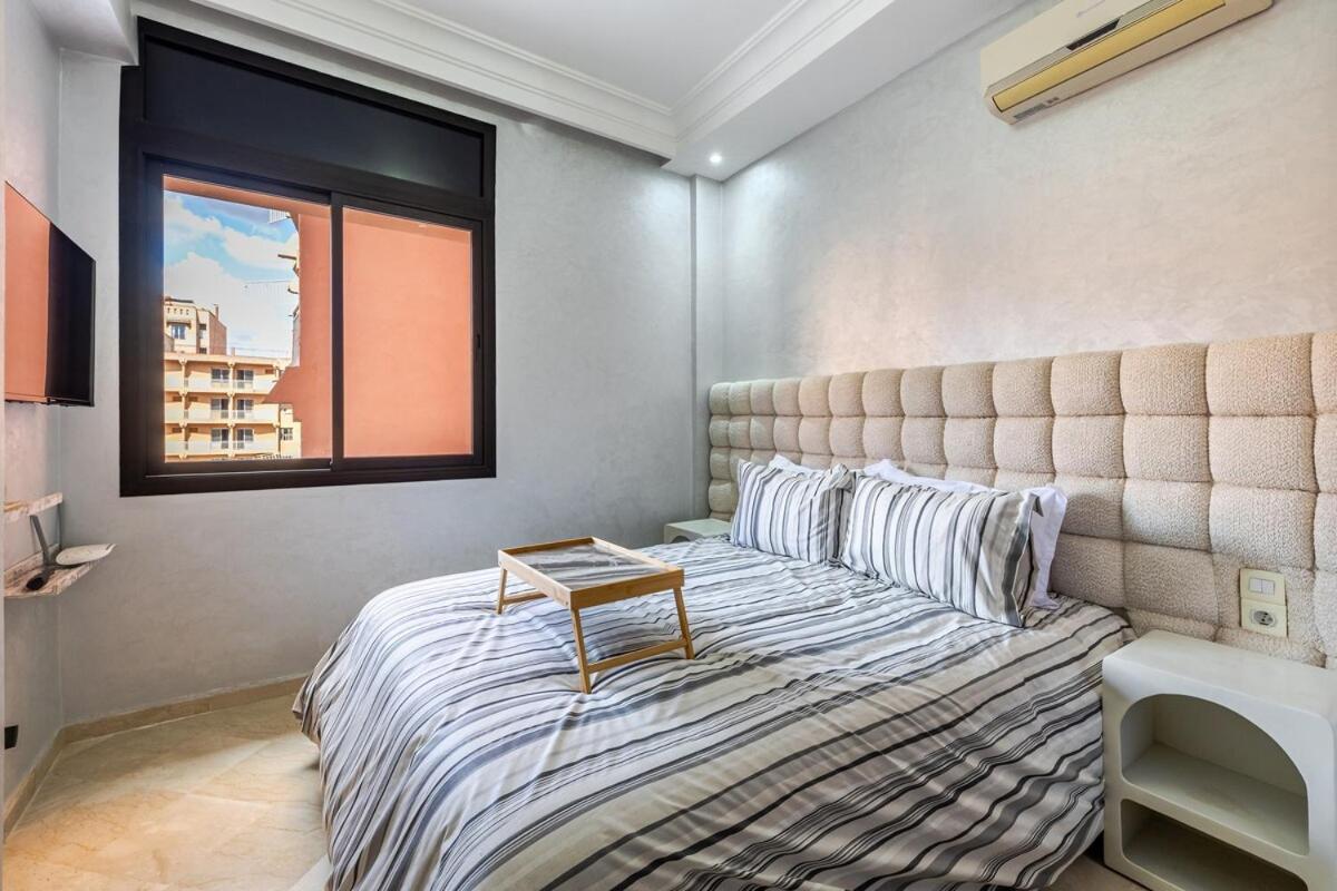 Brand New Appt Citycenter 2br Wifi Free Parking Apartment