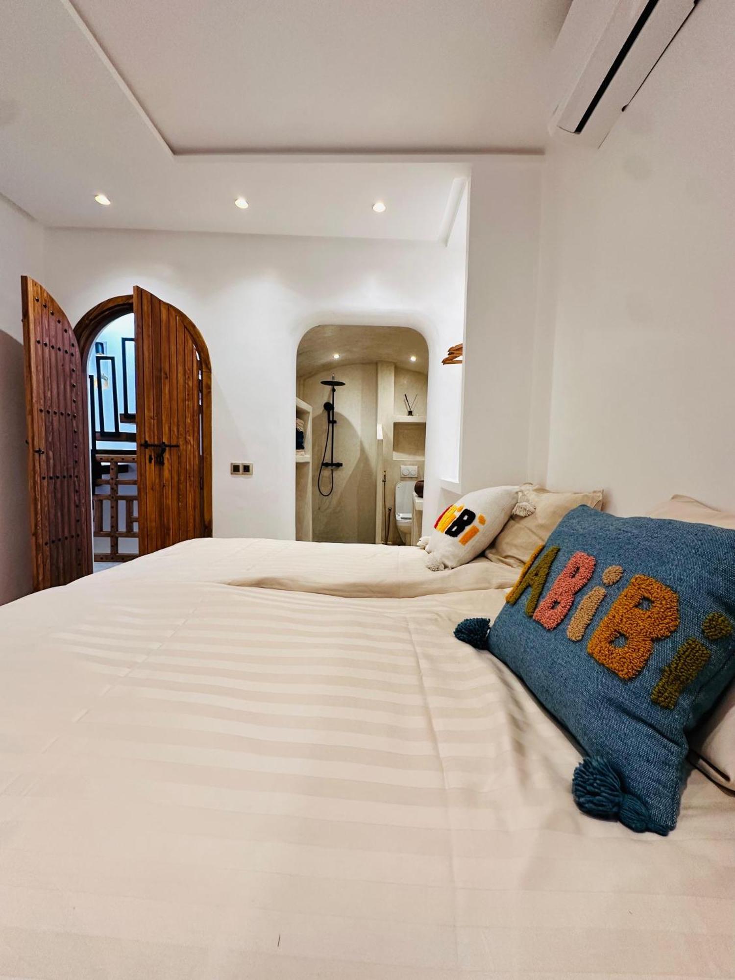 Twaam Villa *