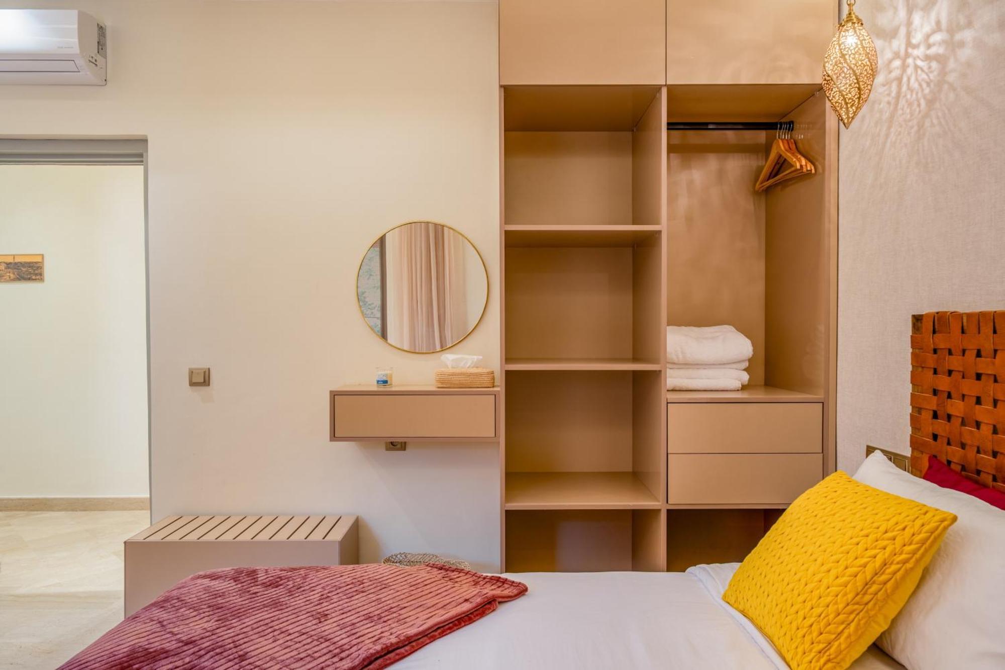 Lux & Comfort Sunny Terrace In Gueliz Appartement