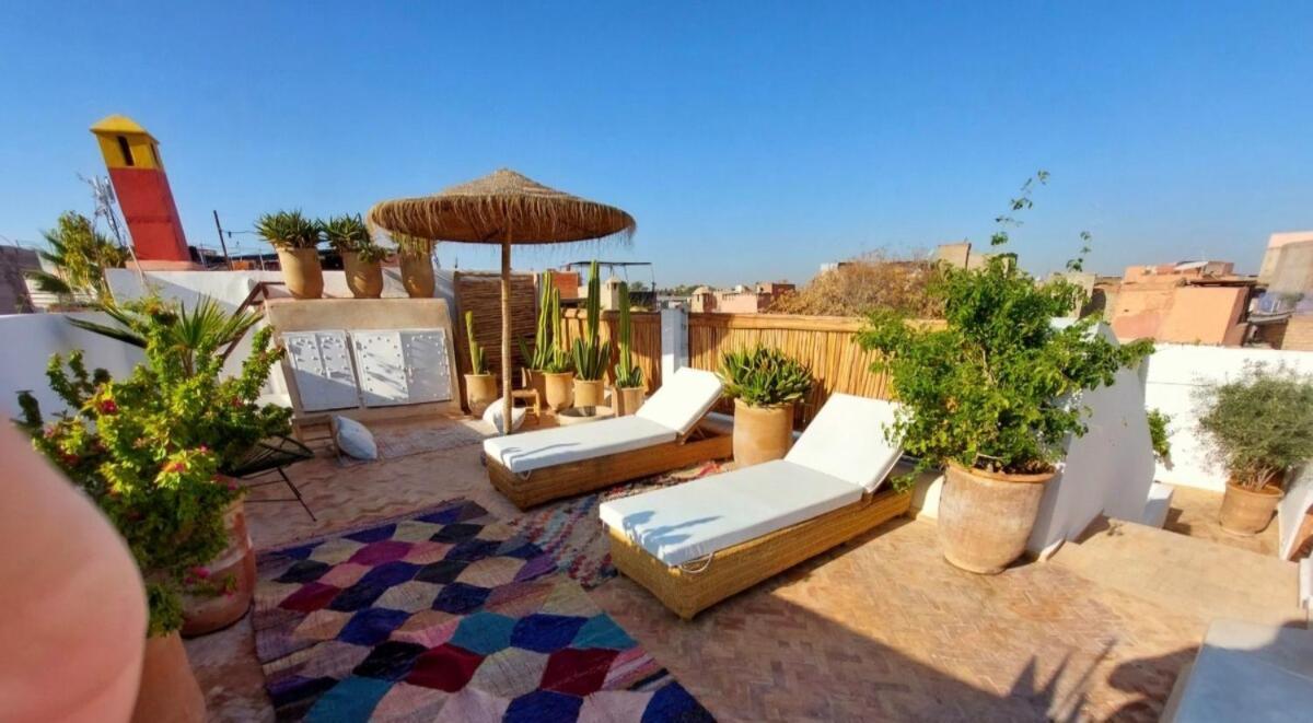 Dar El Hachmia - Private Riad, Air Cond, Heated Pool And Hammam *