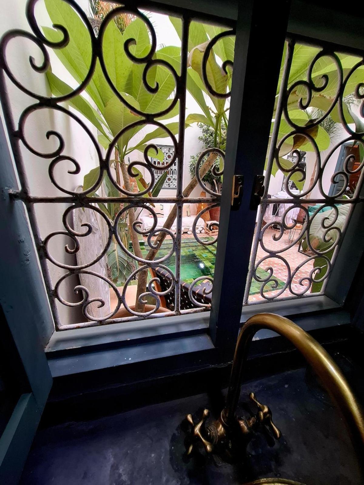 Dar El Hachmia - Private Riad, Air Cond, Heated Pool And Hammam Marrakesh