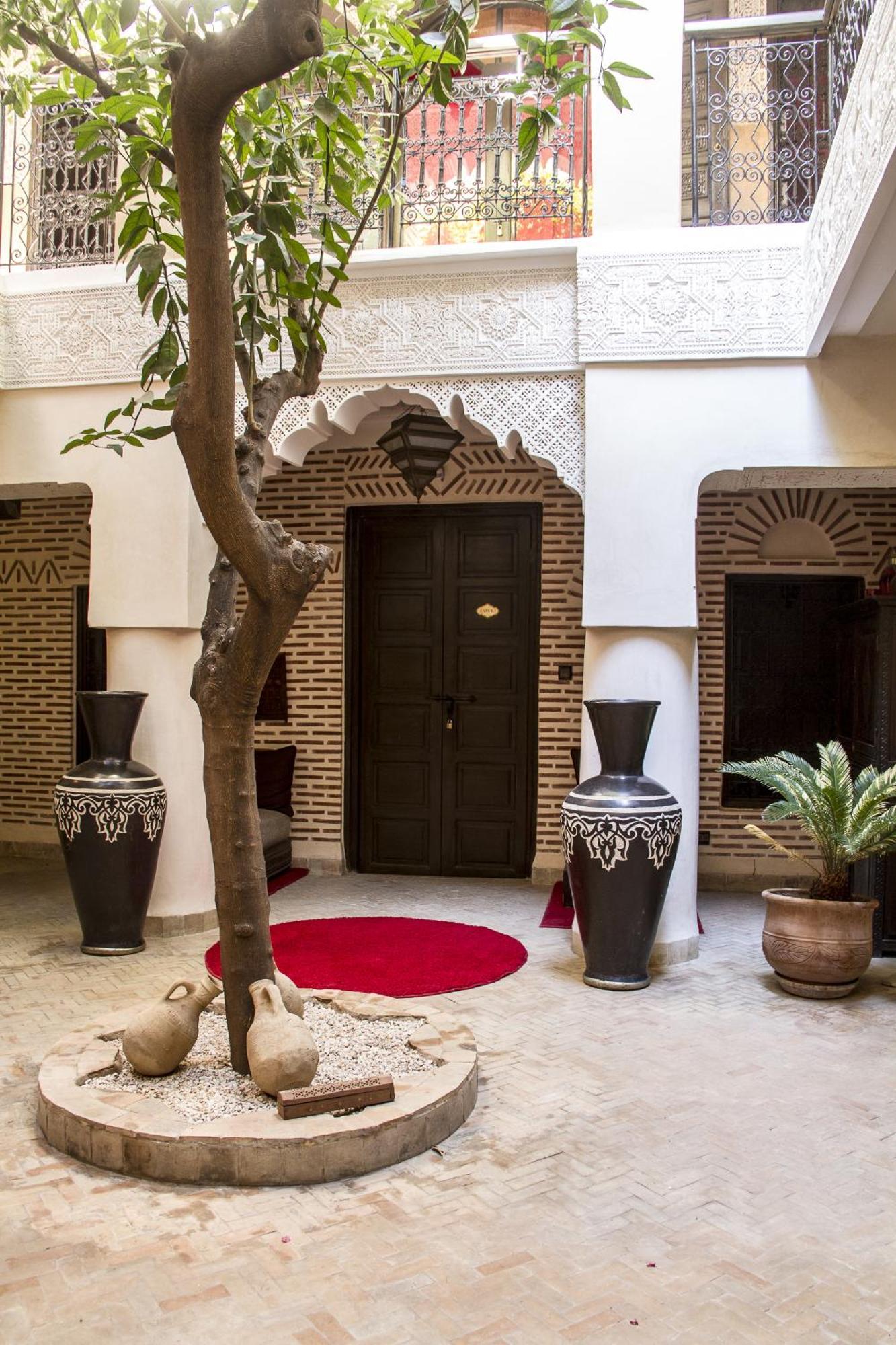 Guest house Maud 4*