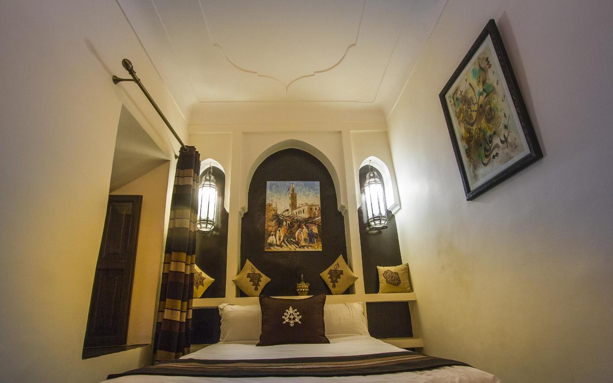 Maud Guest house