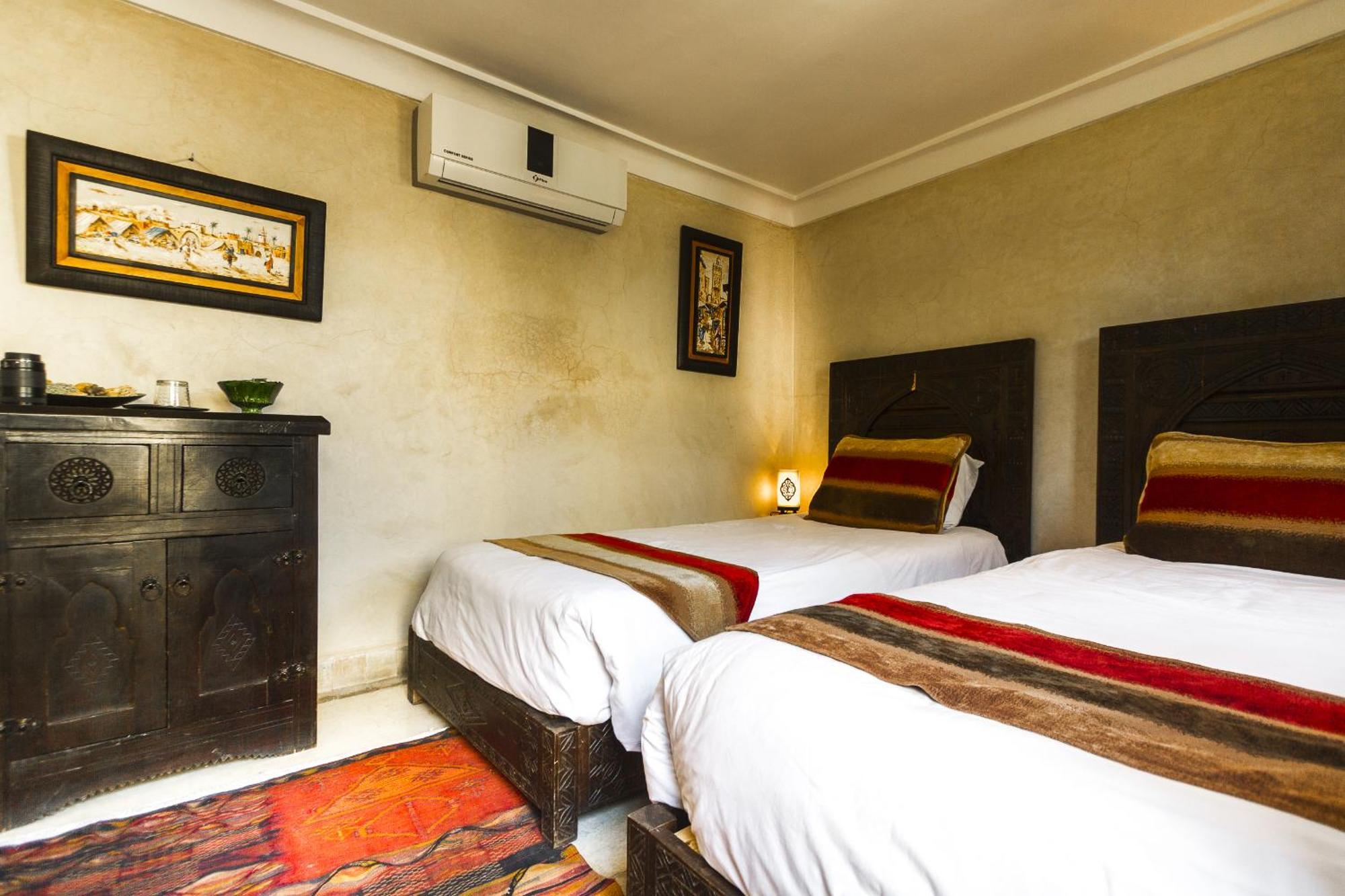 Maud Guest house