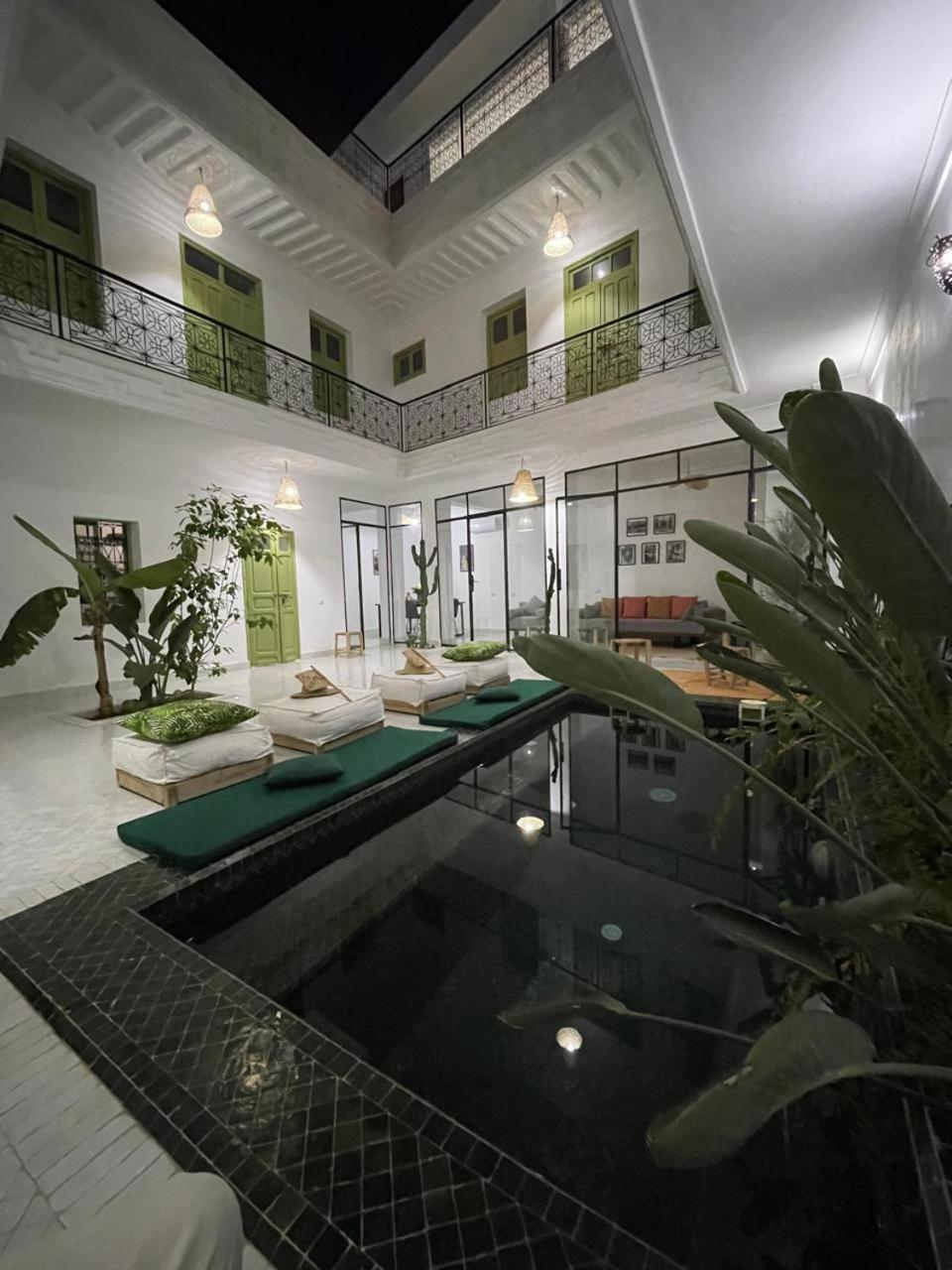 De Luxe Pama * Marrakesh