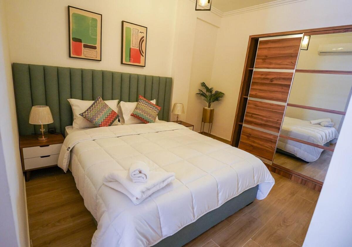 Cozy Standing Marrakesh