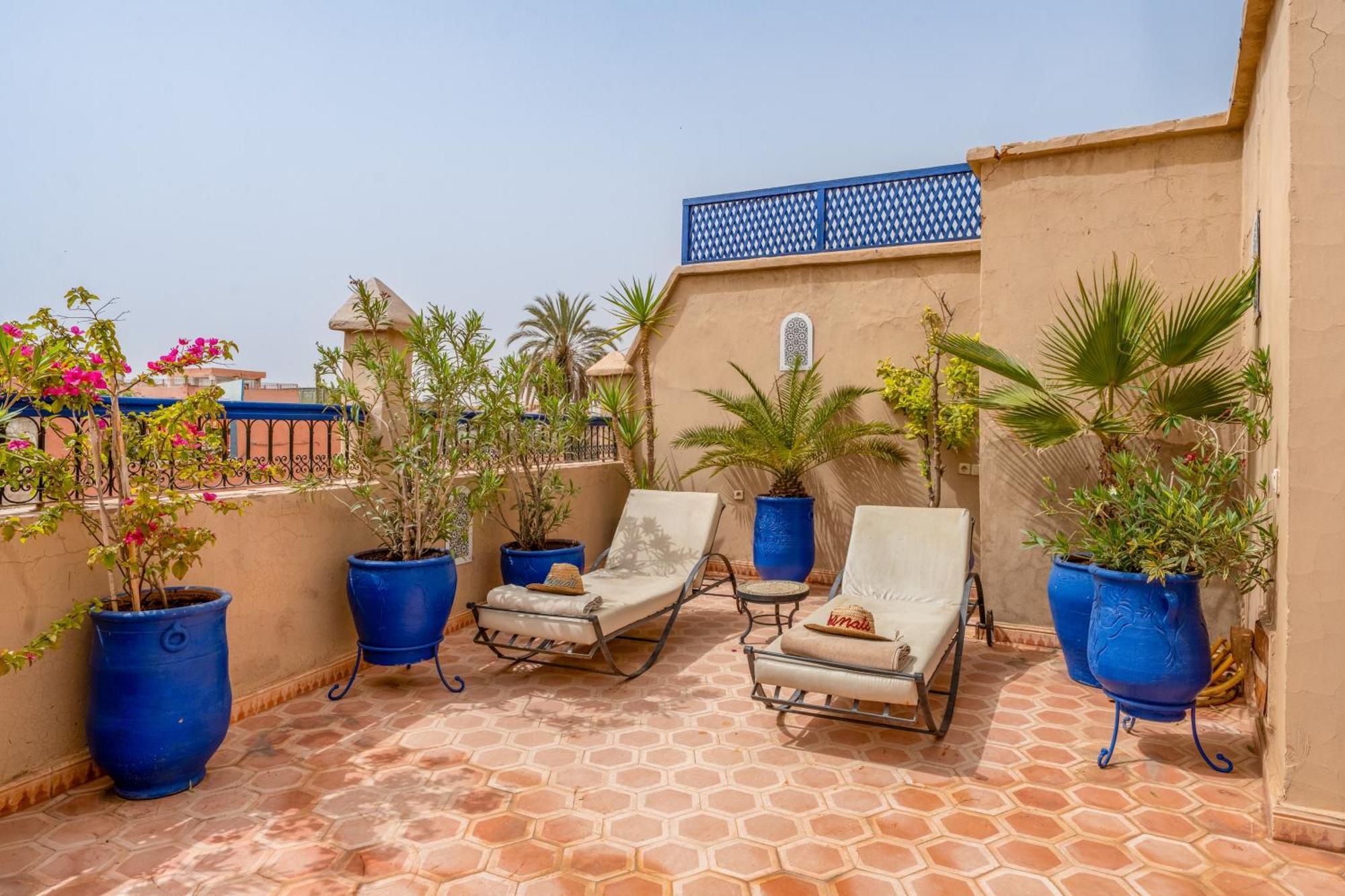 Riad Awinati Location Privatisee ,piscine Chauffee , Beau Rooftop Marraquexe