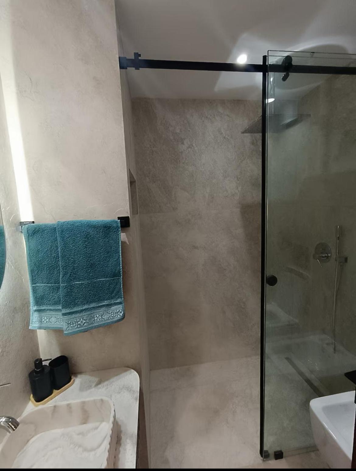 Apartment Les 3 Collines - Grand Appart Moderne A Gueliz Avec Vue Et Confort Premium