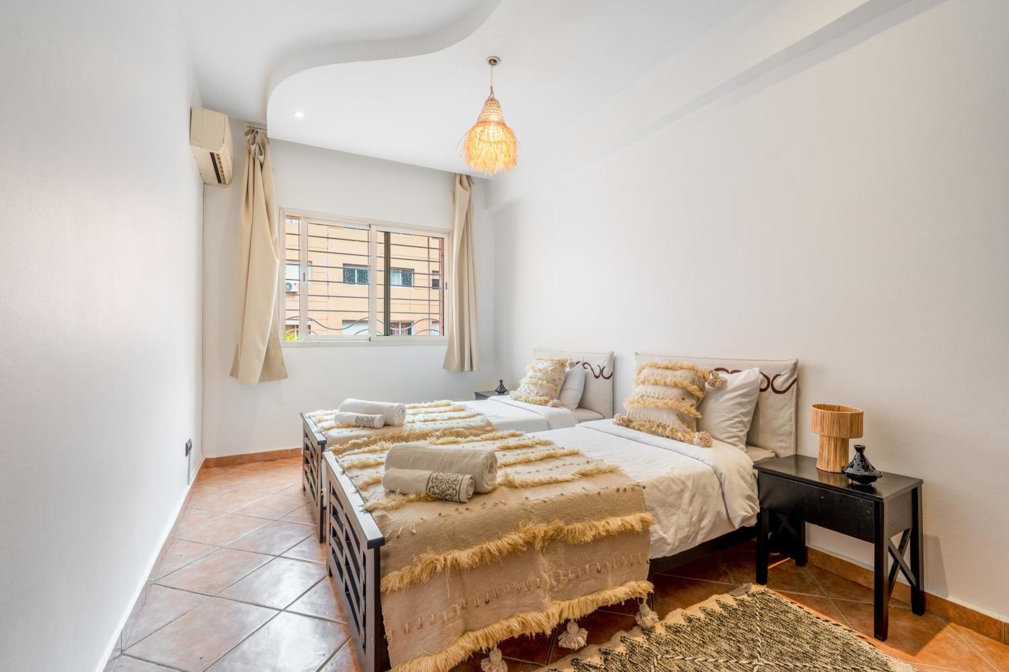 Perle Au Coeur De Gueliz Avec Piscine Et 100m2 Apartment