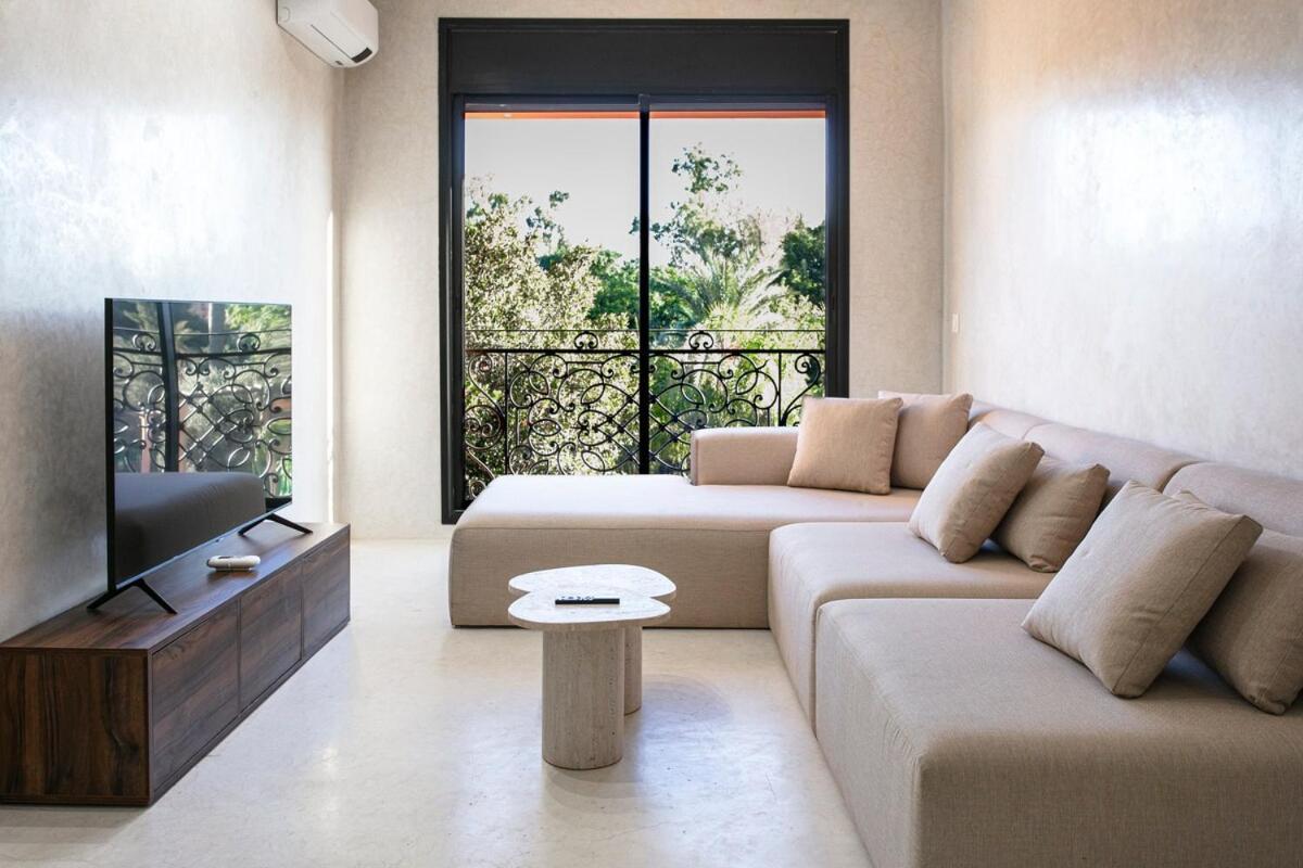 Apartment Garden View