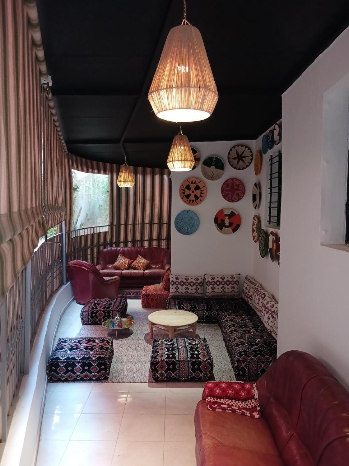 Moroccan Traditional Equipped