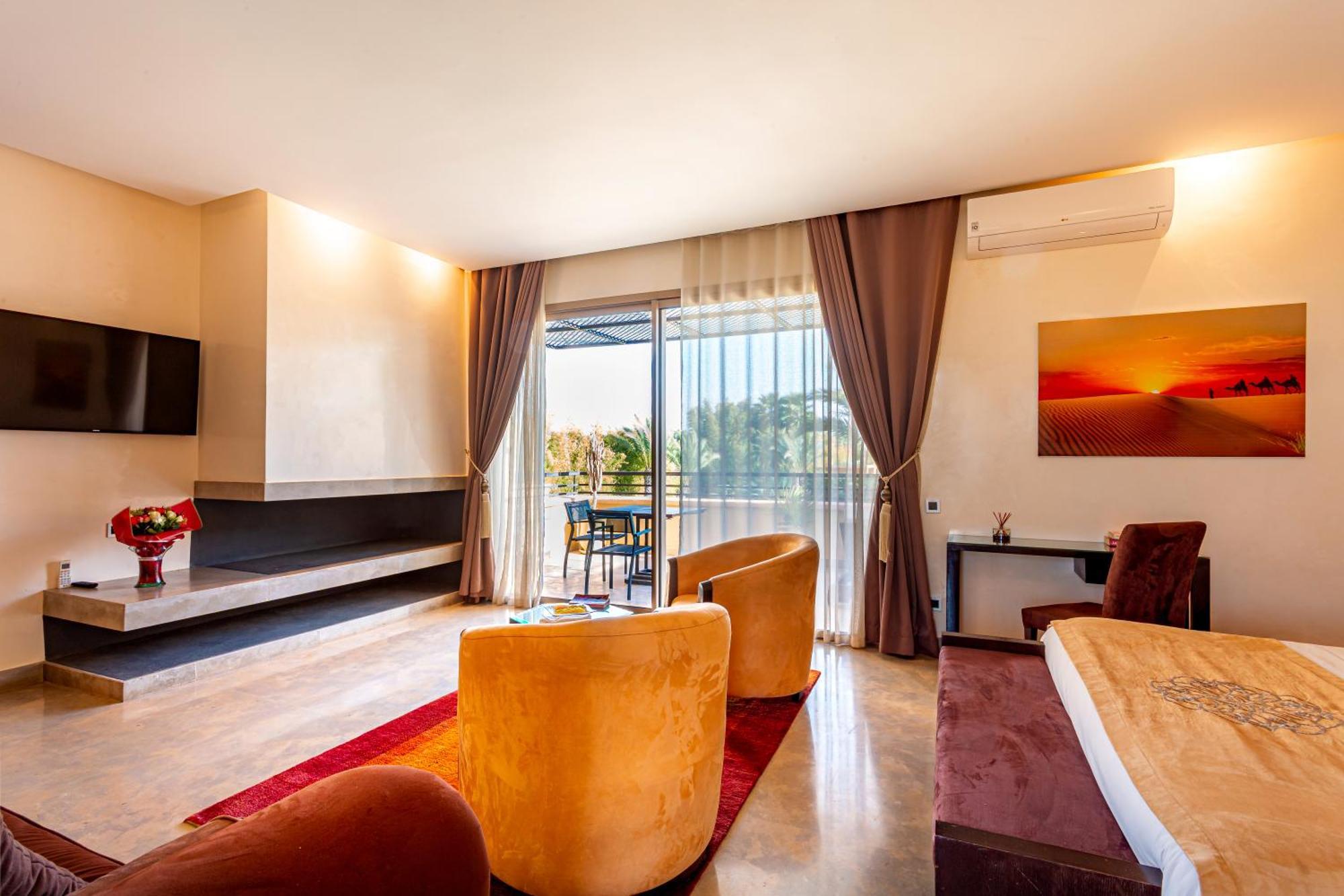 Villa Tal Marrakech Sejour Vip Avec Piscine, Restaurant Et Services Premium