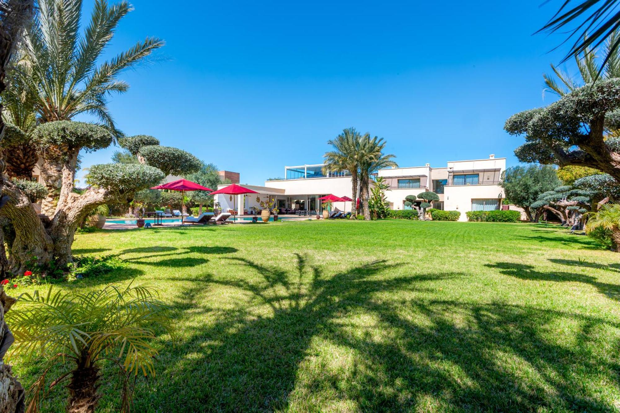 Tal Marrakech Sejour Vip Avec Piscine, Restaurant Et Services Premium Villa *