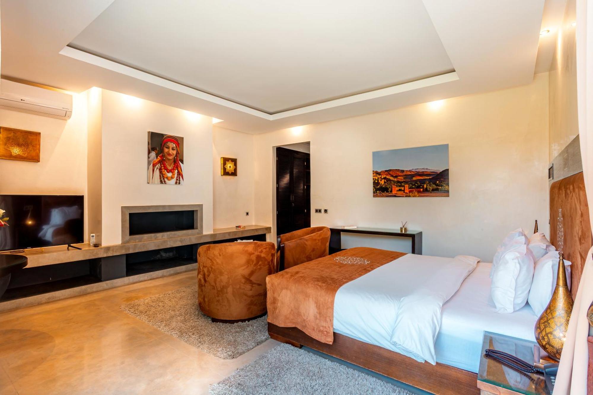 Tal Marrakech Sejour Vip Avec Piscine, Restaurant Et Services Premium Villa *