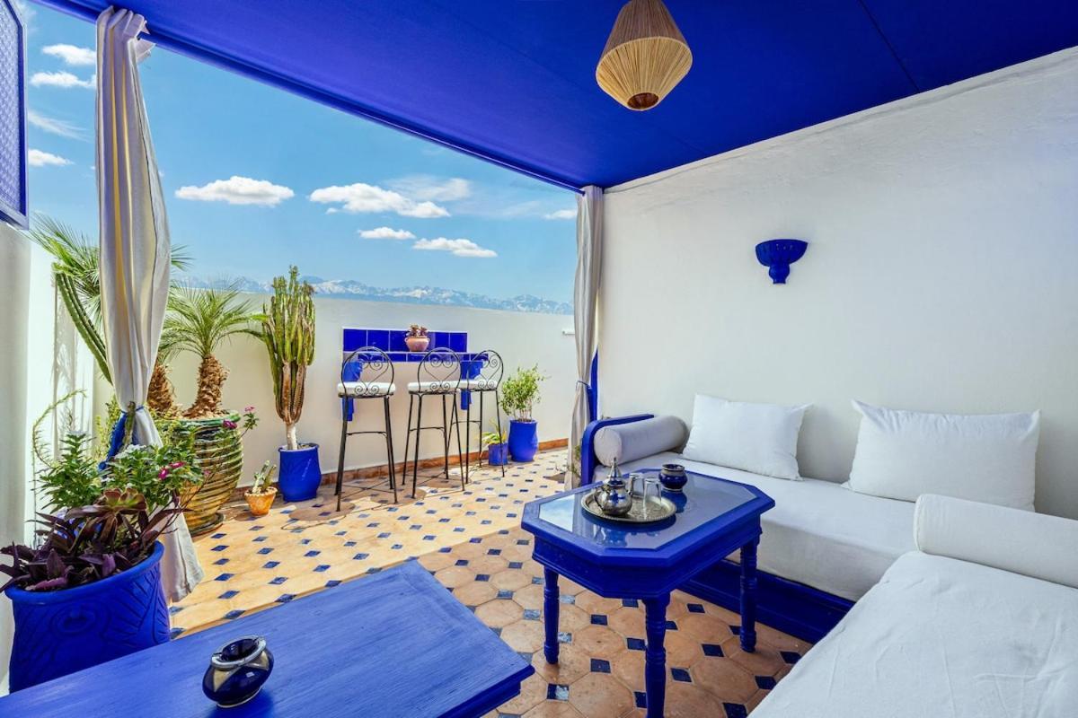 2br Medina With Roof Terrace