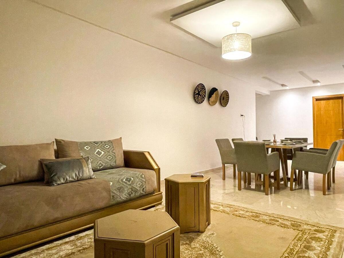 Apartamento Luxury Aprt 2-bedrooms-pool Hivernage Centre-free Parking *
