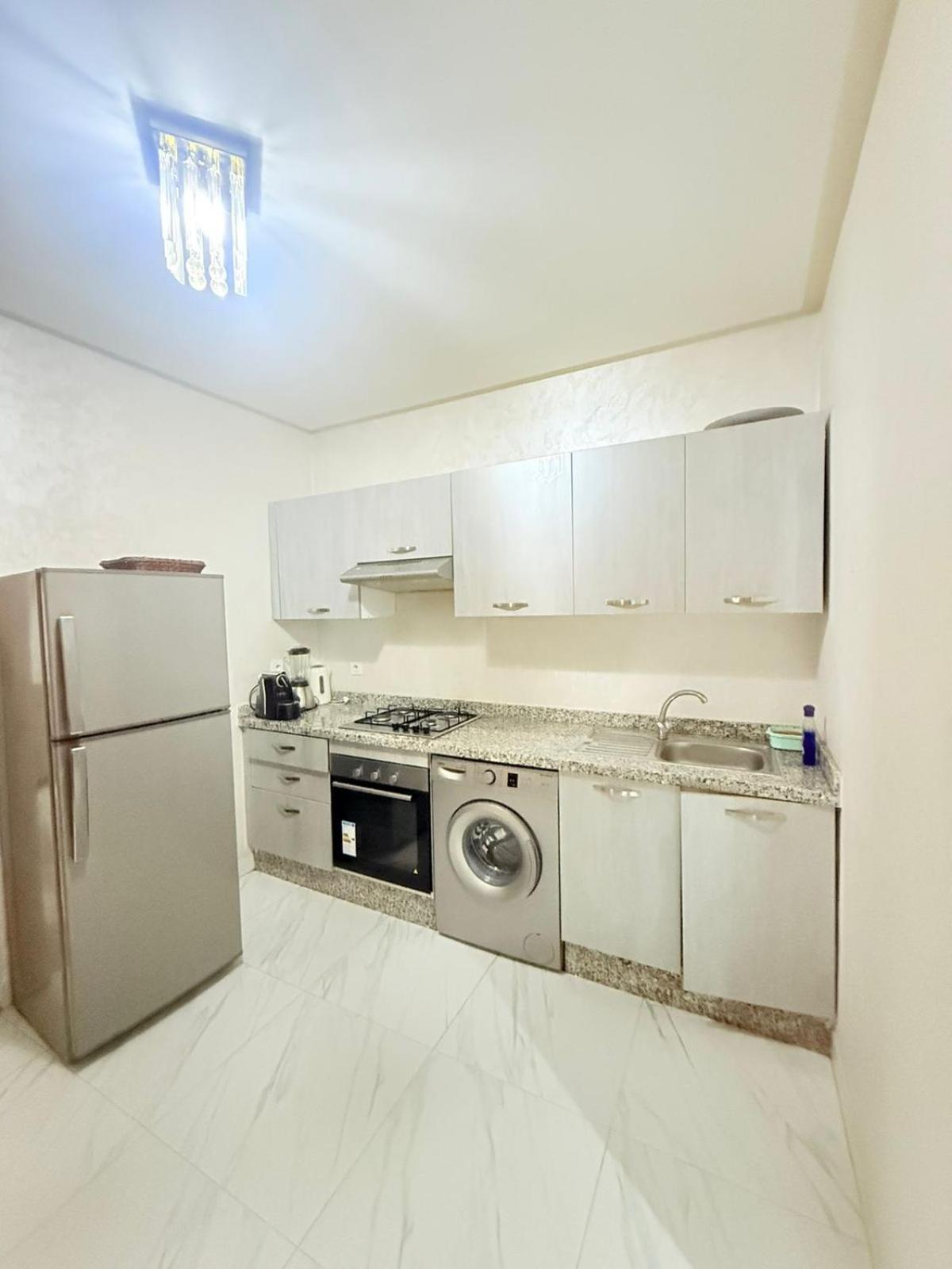 Family Confort & Balcon Piscine Apartamento