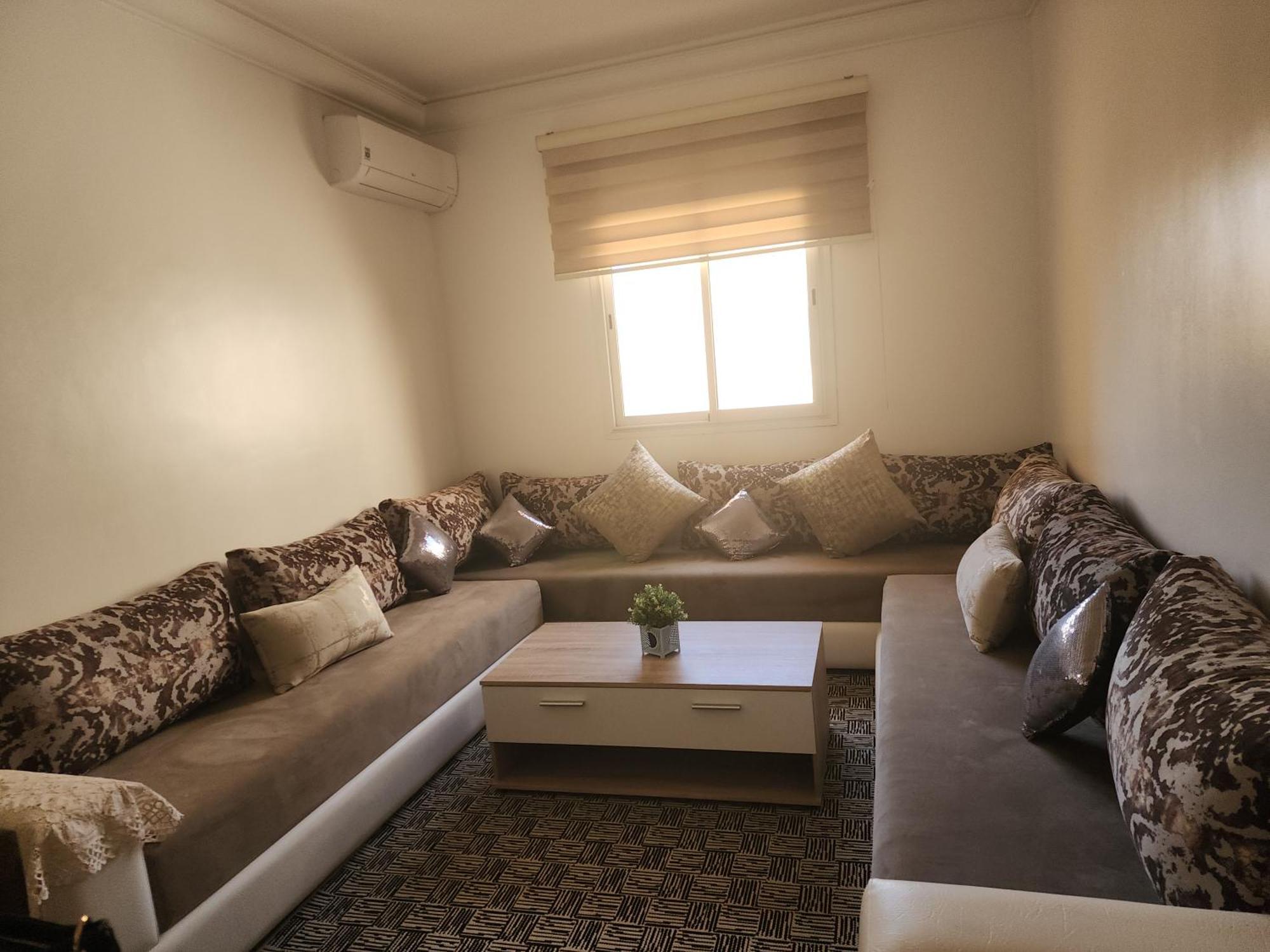 Chez Zahra Apartment