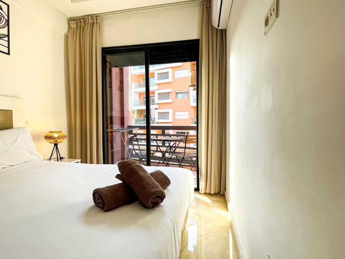 Apartamento Luxury Aprt 2-bedrooms-pool Hivernage Centre-free Parking *