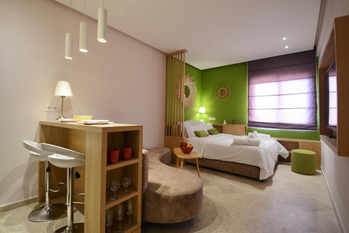 Apartment 1br Studio-ac & Iptv-downtown Gueliz-perfect For 2 Marrakesh