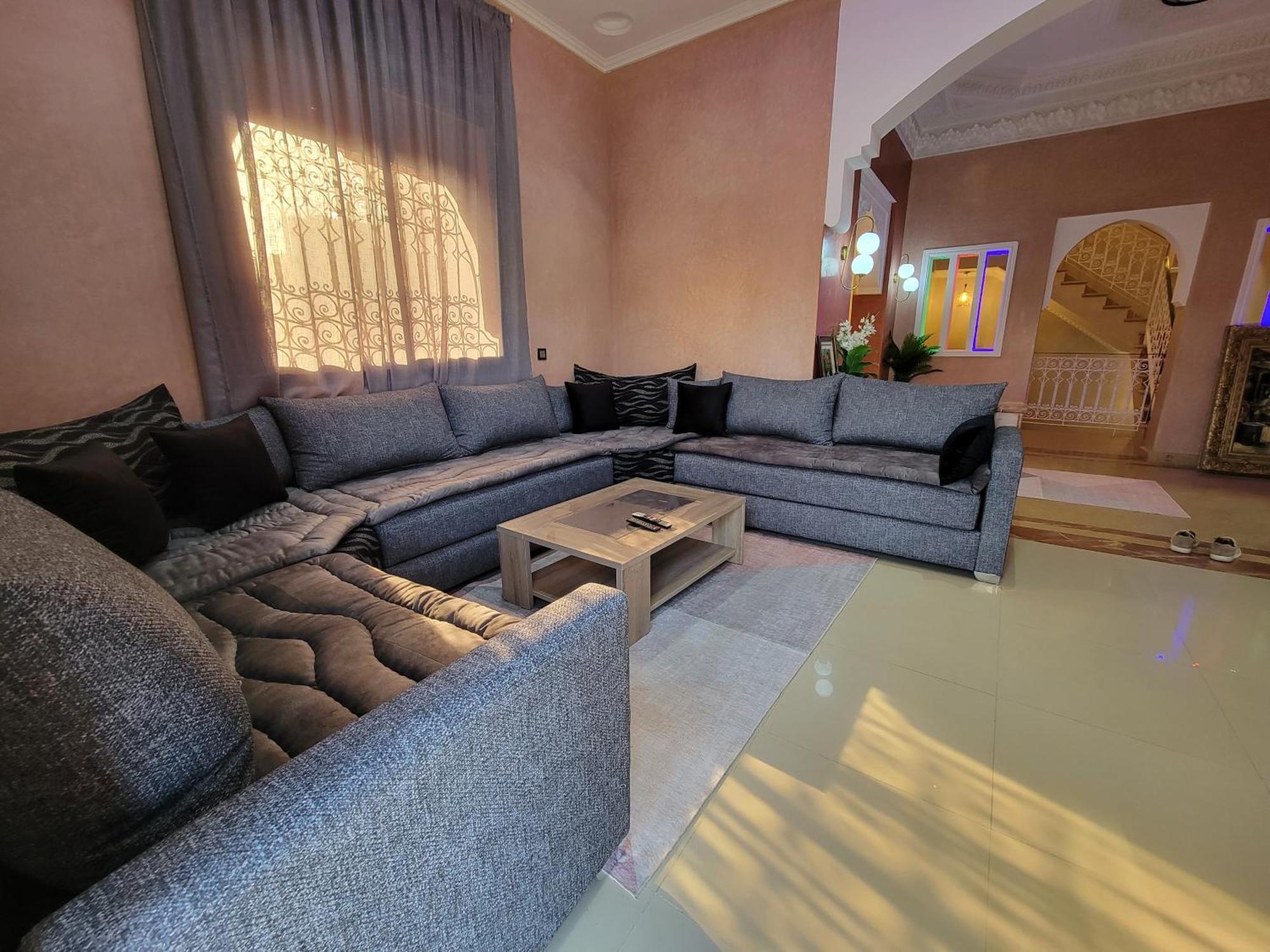 Villa Marrakech Rimass - 7 Chambres Dont 6 Suites Luxe, Piscine Privee & Jardins *