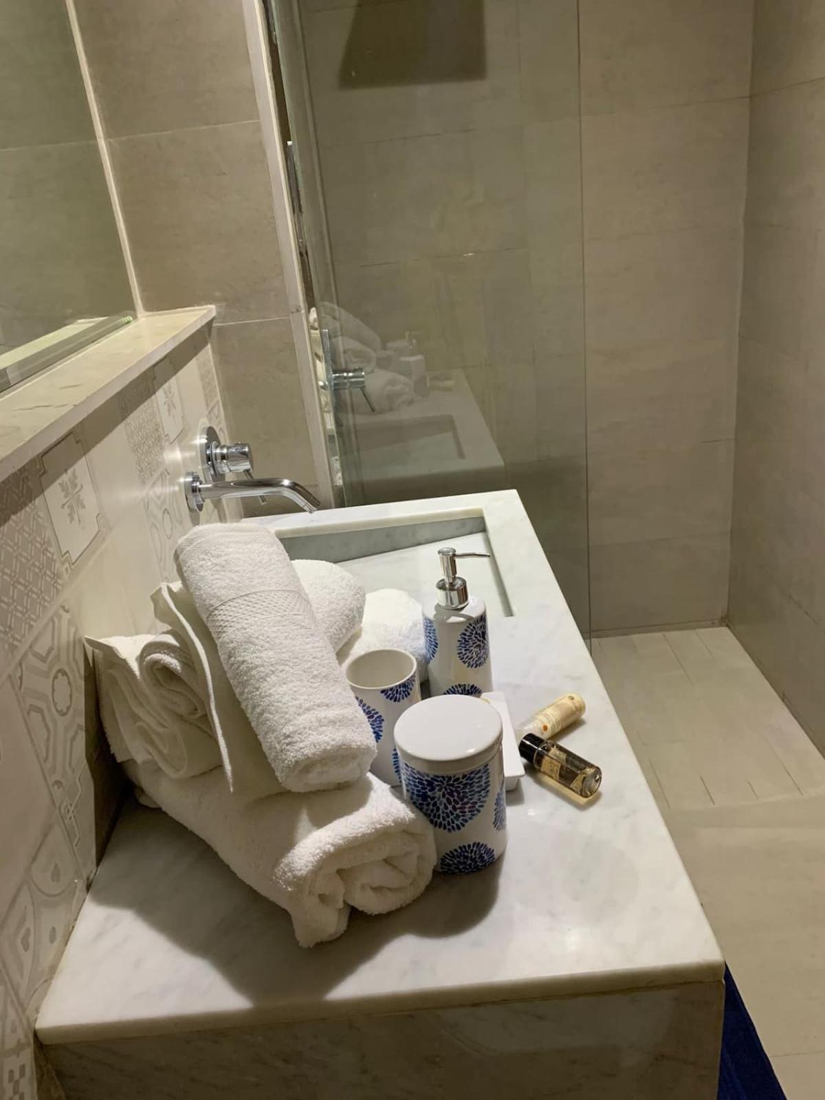 Neuf Climatise, Centre Marrakech. Appartement