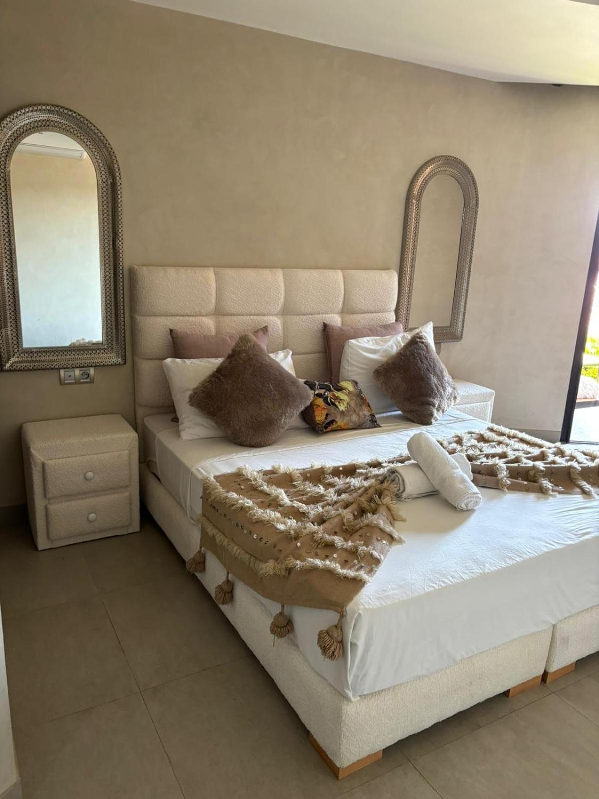 Neuf Climatise, Centre Marrakech. Appartement *