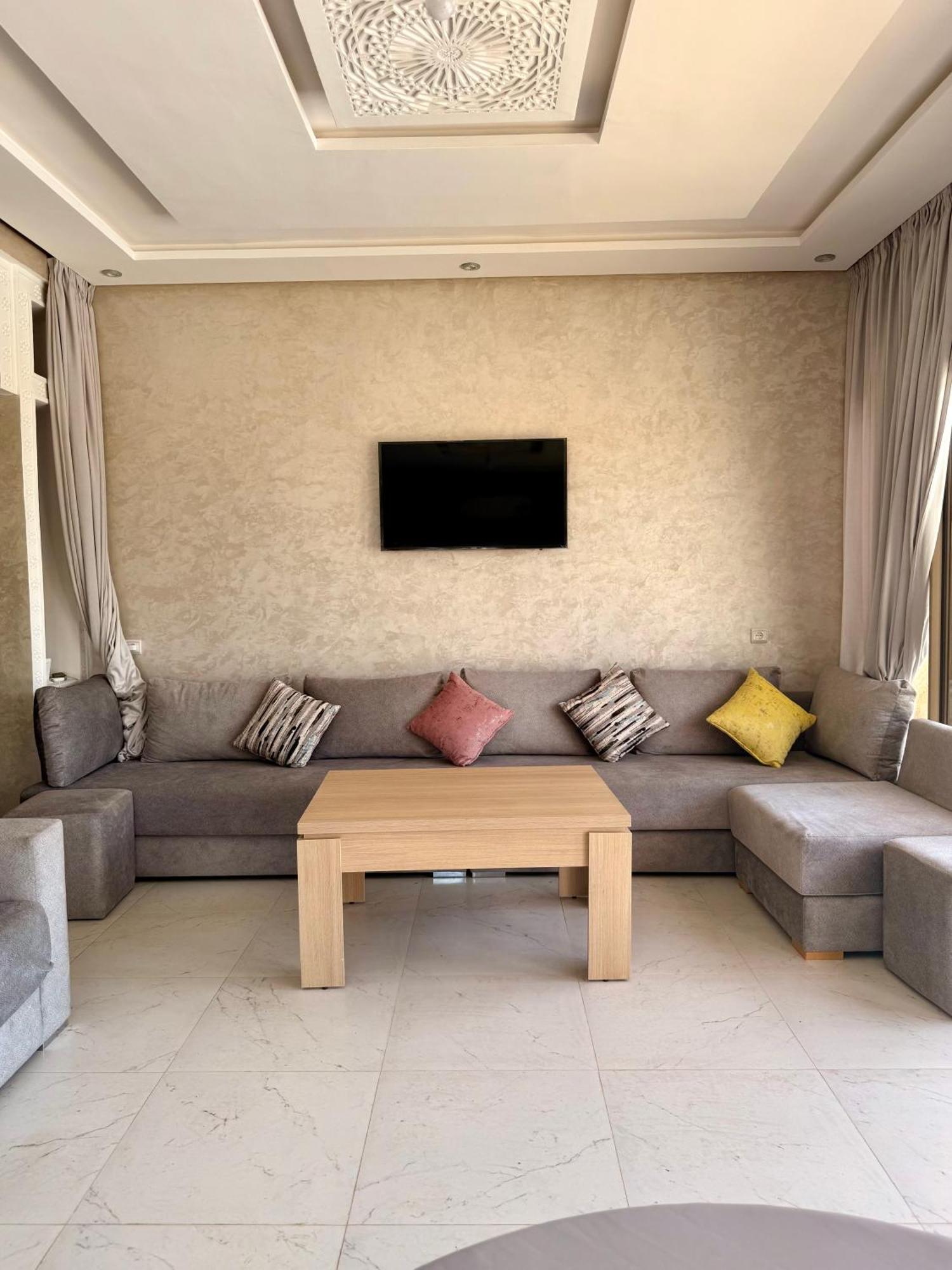 The Atlas View And Elegant Marrakech Marrakesh