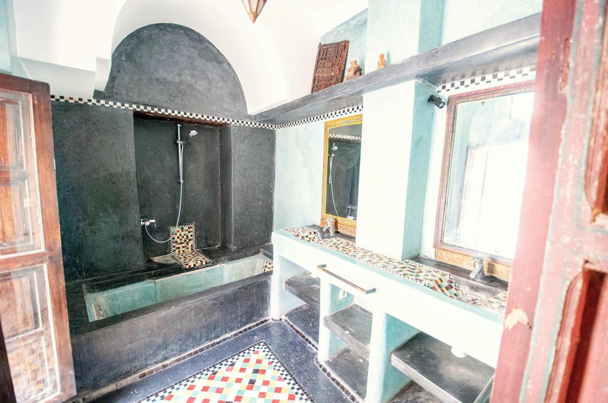 Chorfa Riad 3*