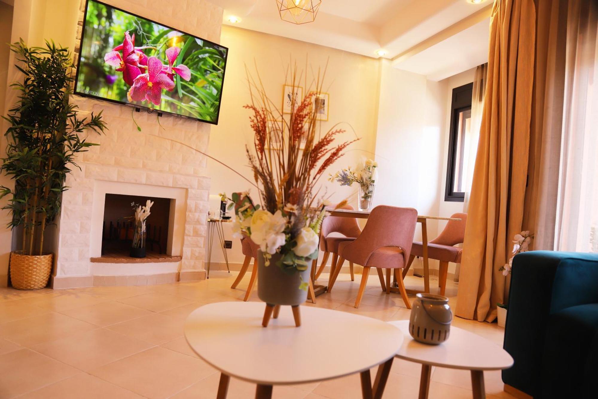 Charming In A Tourist Village Premium Village Apartment *