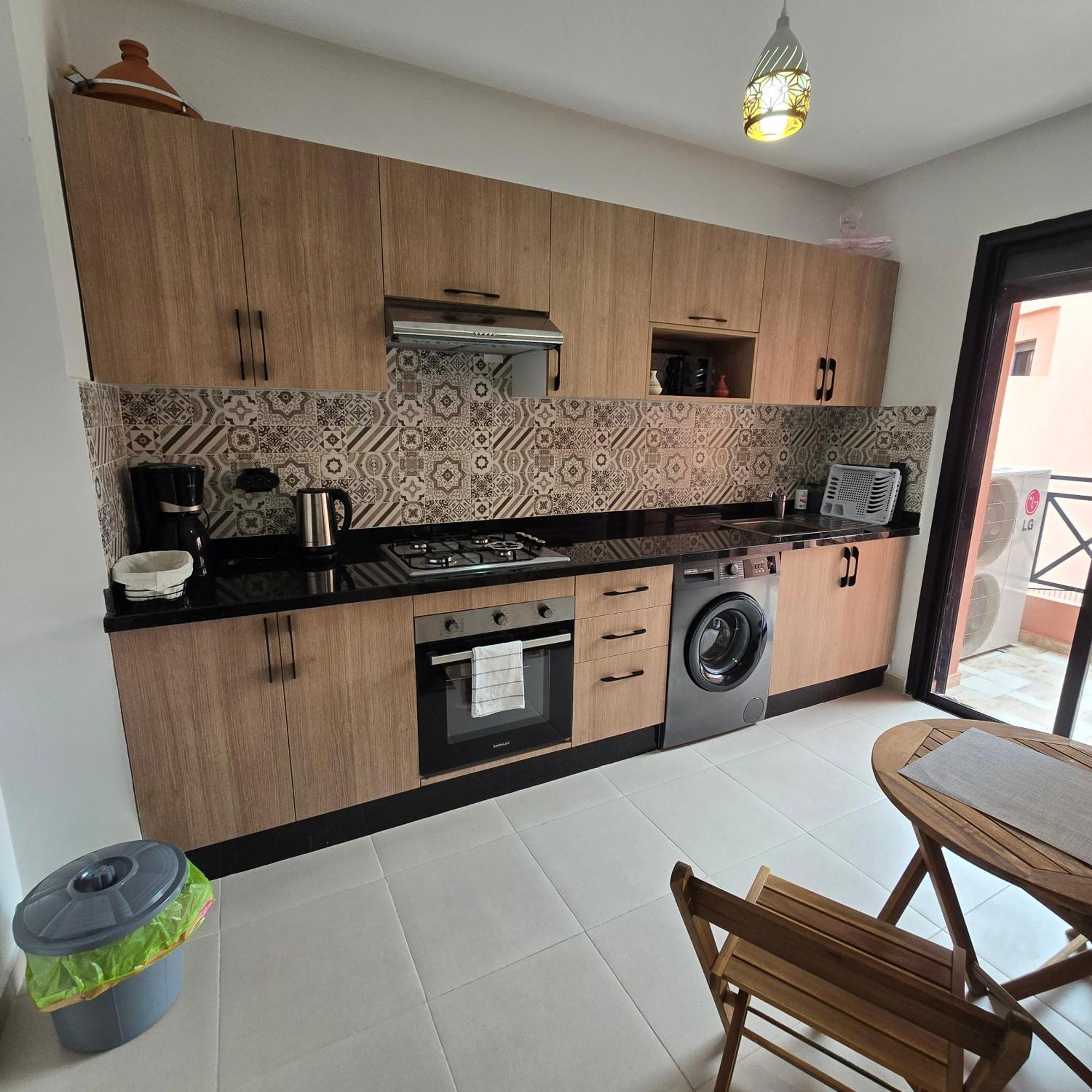 Luxury Premium With 5 Pools And Garden