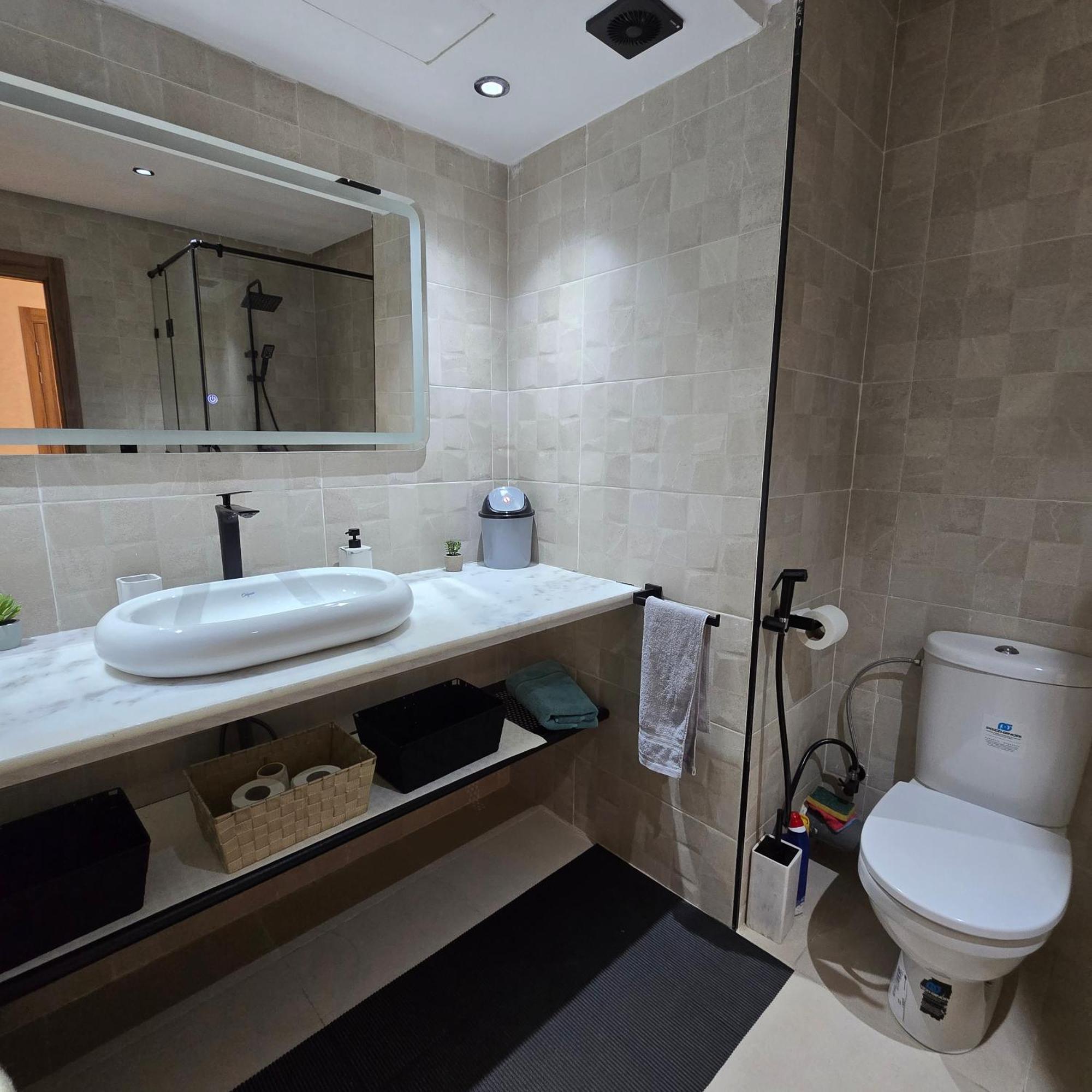 Luxury Premium With 5 Pools And Garden